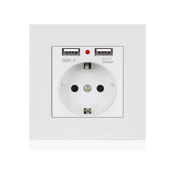 Spy Camera Hidden in French Socket